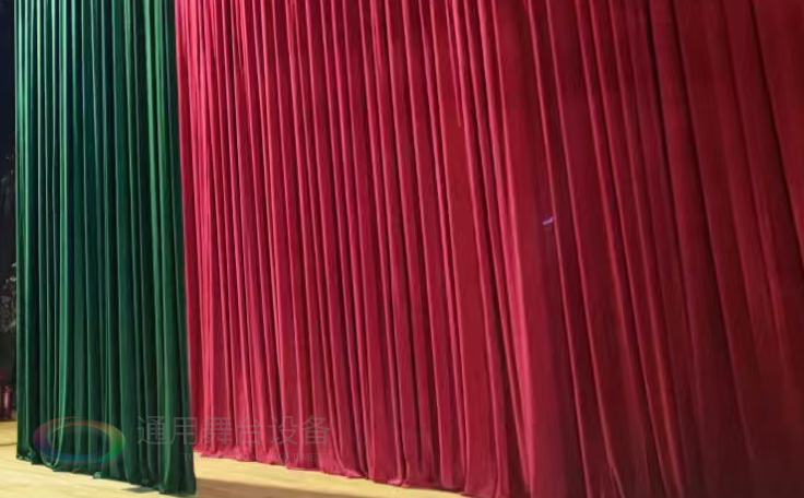 隨著全球文化演出市場的復(fù)蘇以及公共安全意識的提升,舞臺安全設(shè)備領(lǐng)域迎來新一輪發(fā)展機遇